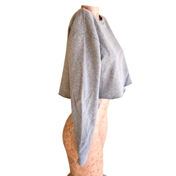 Pashmina Grey Cropped Sweatshirt - Picture 5 of 9